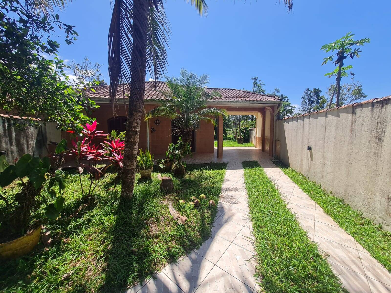 #340 - Casa para Venda em Bertioga - SP