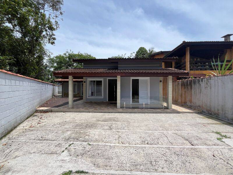 #346 - Casa para Venda em Bertioga - SP