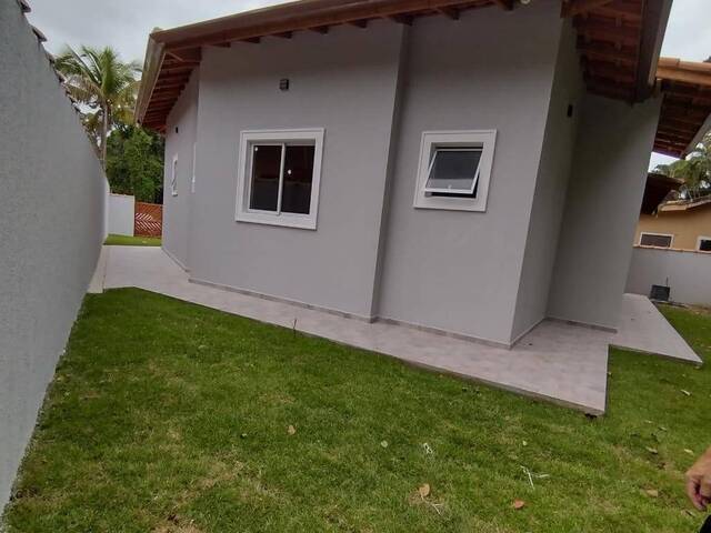 #196 - Casa para Venda em Bertioga - SP