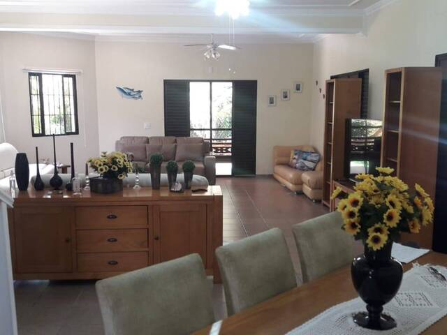 #215 - Casa para Venda em Bertioga - SP