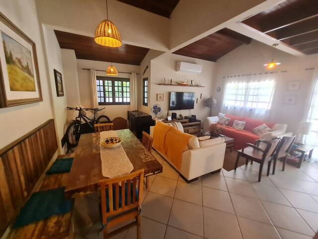 #327 - Casa para Venda em Bertioga - SP - 2