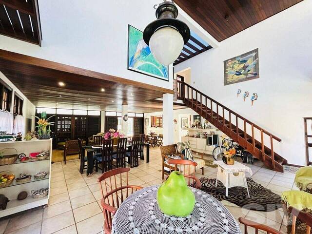 #365 - Casa para Venda em Bertioga - SP
